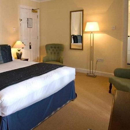 Ghyll Manor Country Hotel Horsham Eksteriør bilde