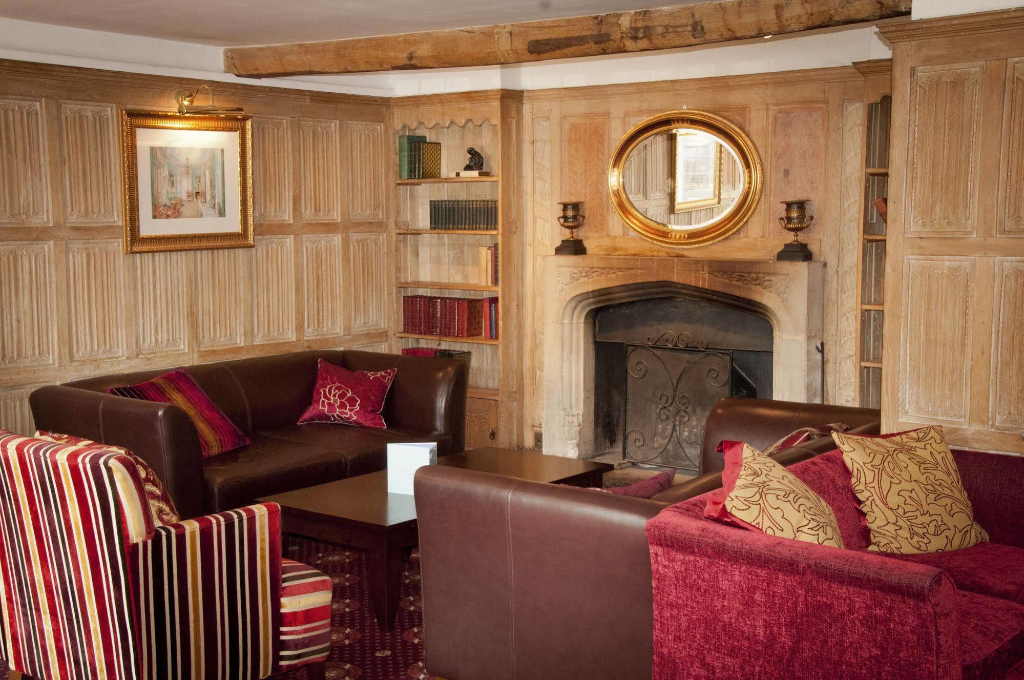 Ghyll Manor Country Hotel Horsham Eksteriør bilde