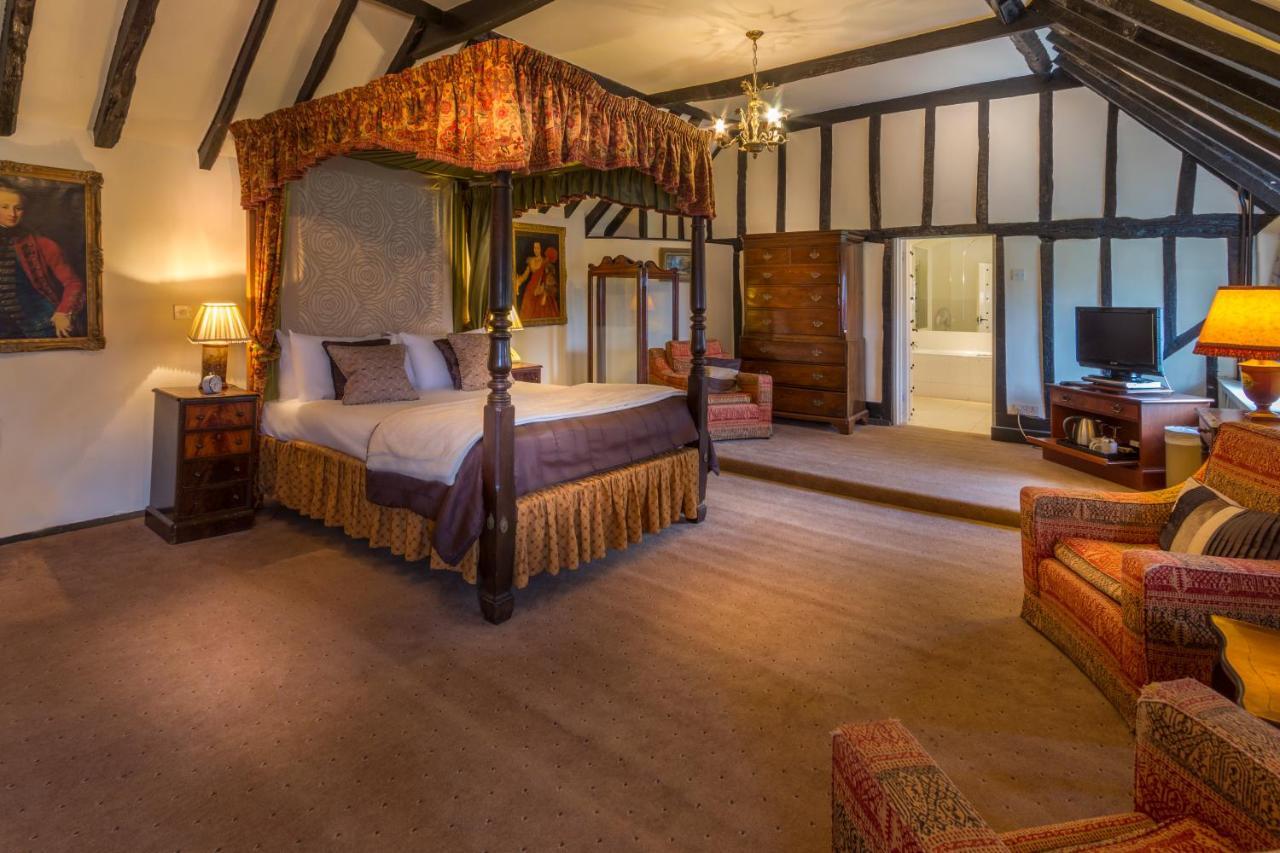 Ghyll Manor Country Hotel Horsham Eksteriør bilde