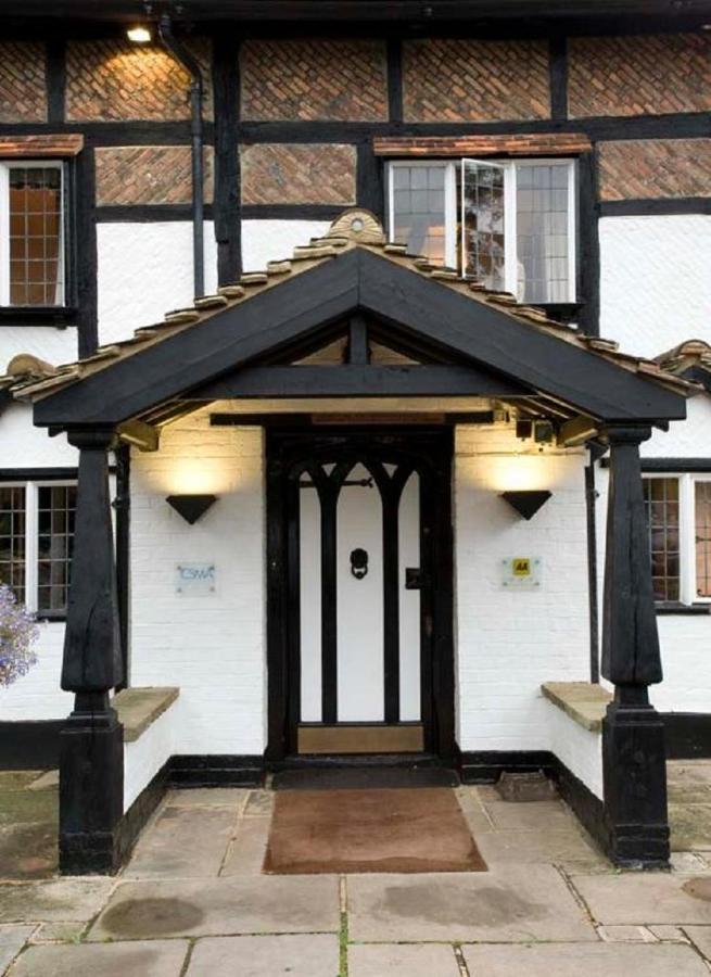 Ghyll Manor Country Hotel Horsham Eksteriør bilde